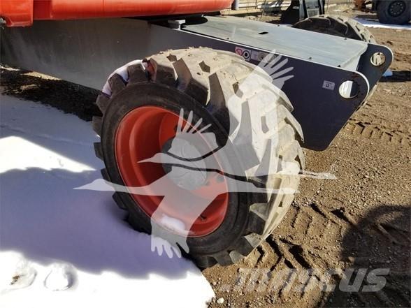 SkyJack SJ82T Telescoophoogwerkers