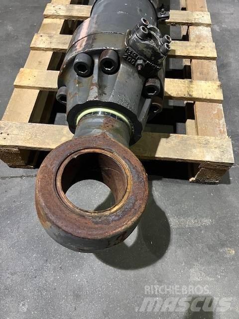 Volvo EC 700 B Hydraulics