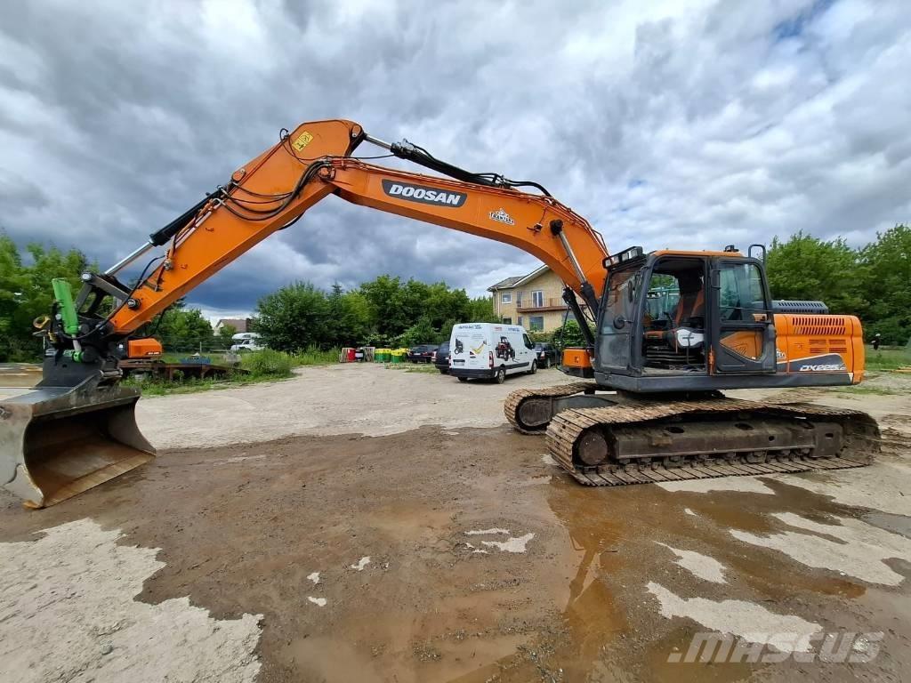 Doosan DX 225 LC-5 Rupsgraafmachines