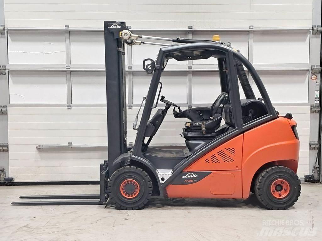 Linde H25T-02 LPG heftrucks