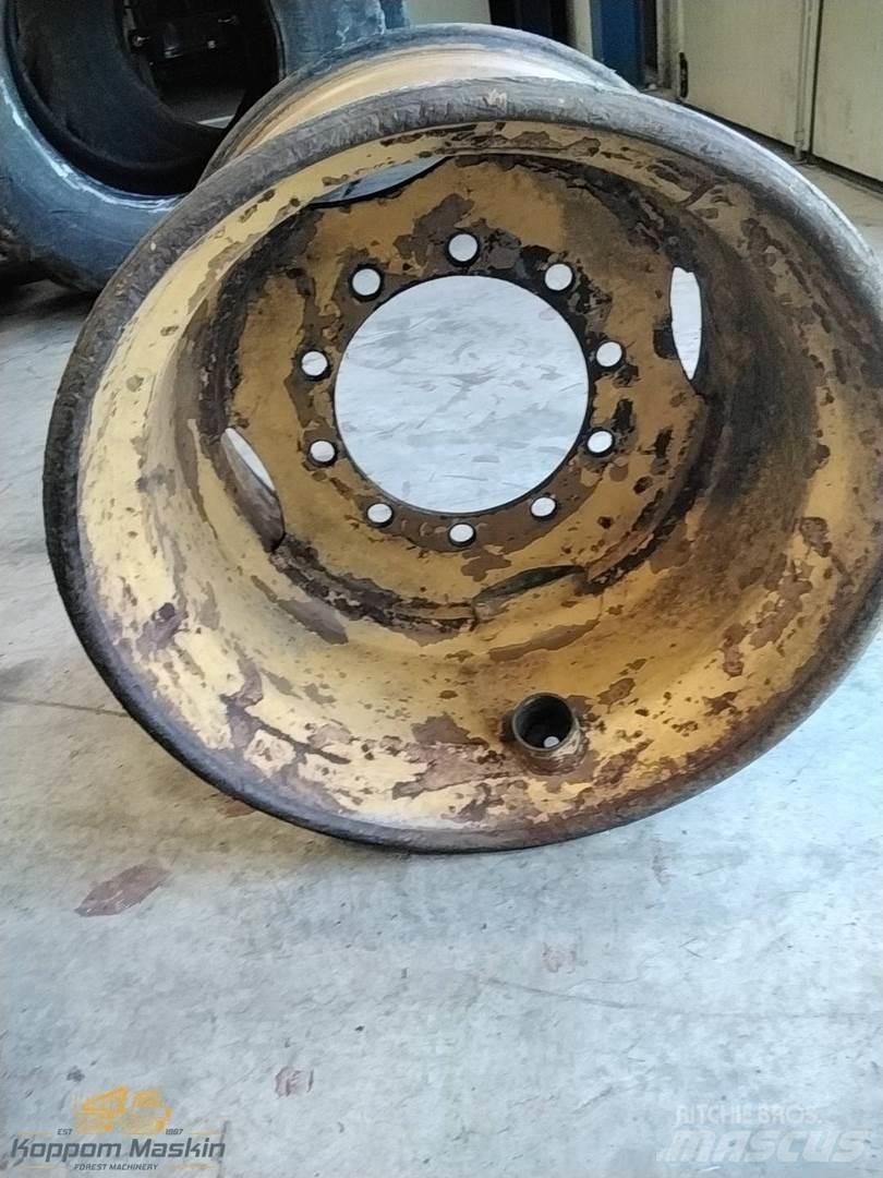 Ösa 250 20x26,5 Banden, wielen en velgen
