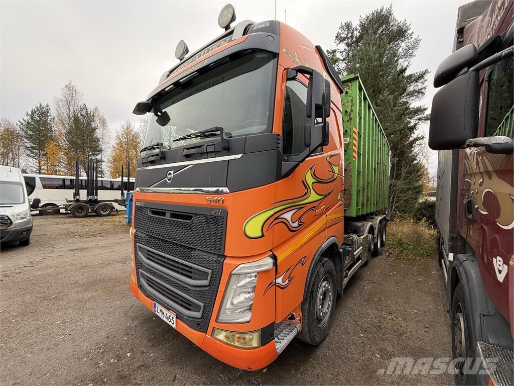 Volvo FH13 540 8X2 Vrachtwagen met containersysteem