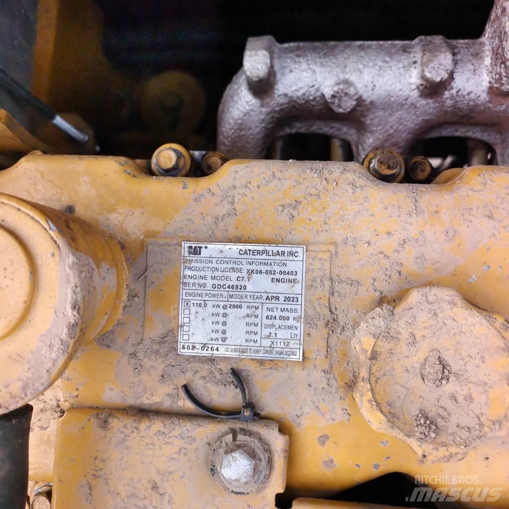 CAT 320D Rupsgraafmachines