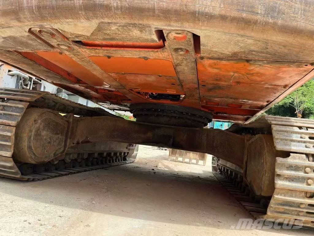 Doosan DX300LC Long Reach Graafmachines