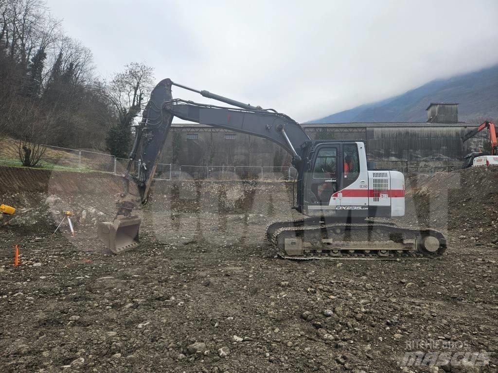 Doosan DX 235 LCR Rupsgraafmachines
