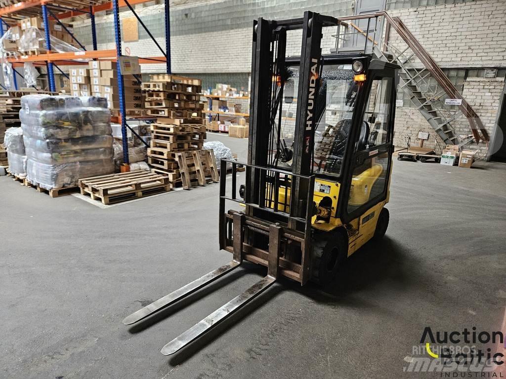 Hyundai 18D-7E Diesel heftrucks