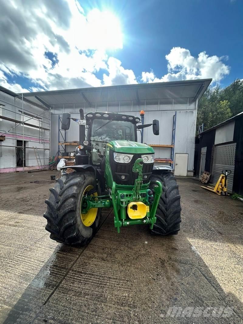 John Deere 6145R Tractoren