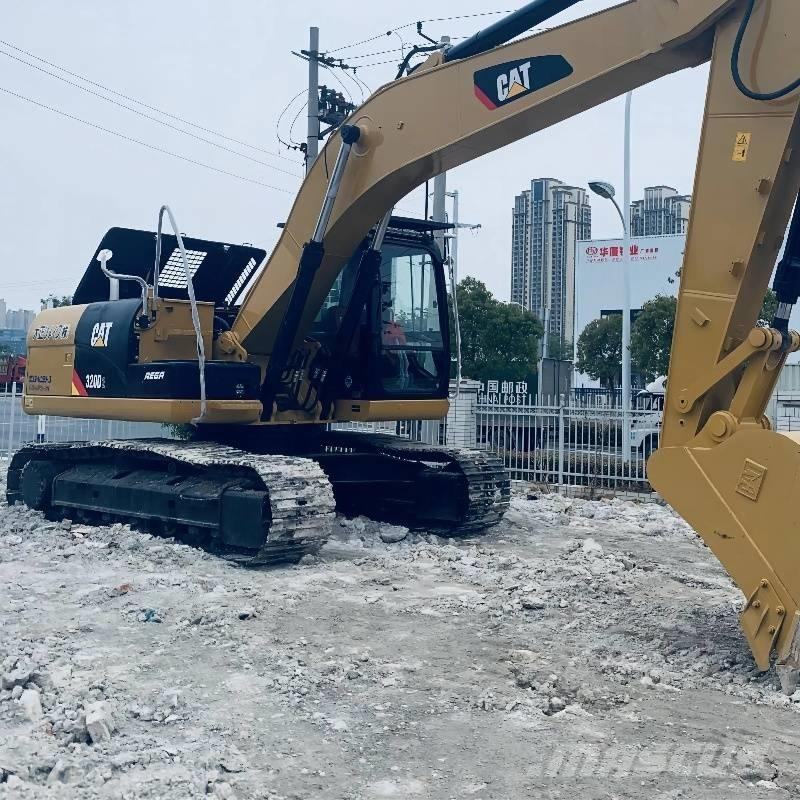CAT 320 D Rupsgraafmachines