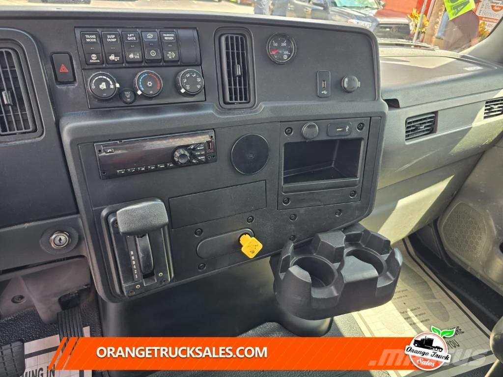 International MV607 Platte bakwagens