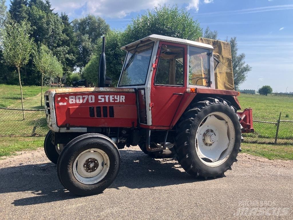 Steyr 8070 Tractoren
