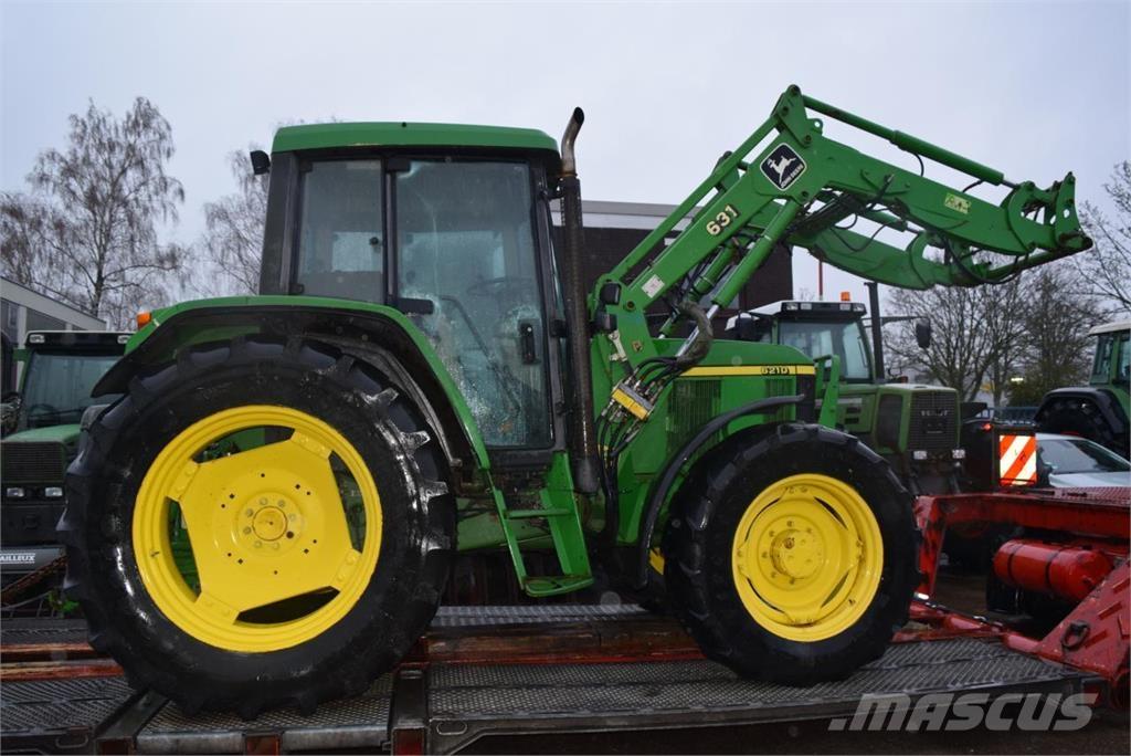 John Deere 6210 Tractoren