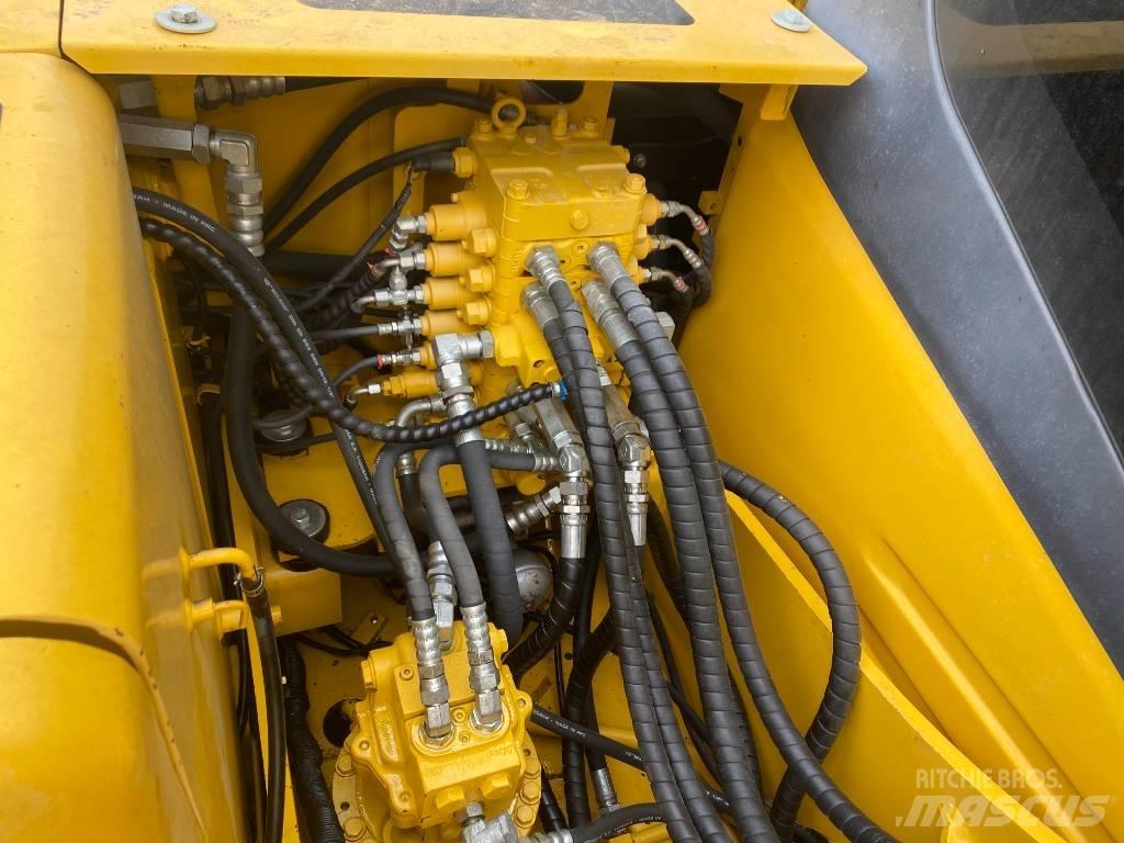 Komatsu 110LC-7 Rupsgraafmachines