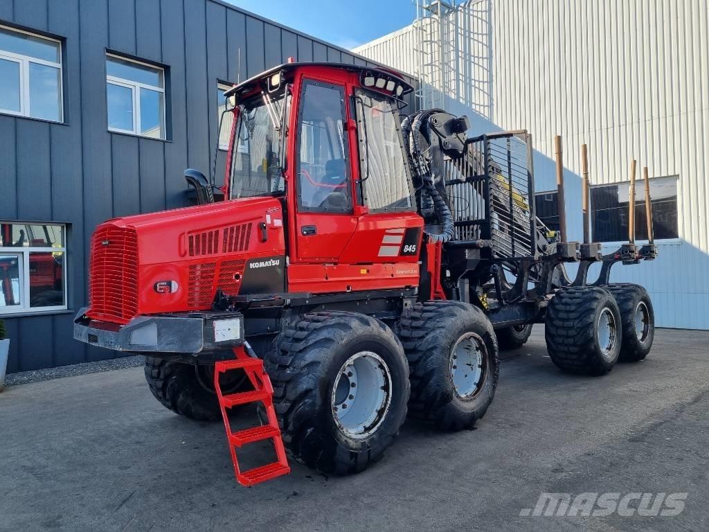 Komatsu 845 Uitrijwagens