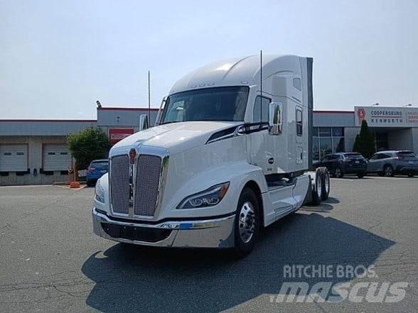 Kenworth T680 Trekkers
