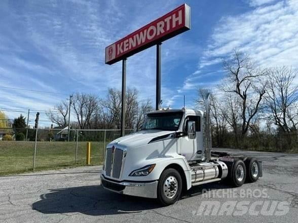 Kenworth T680 Trekkers