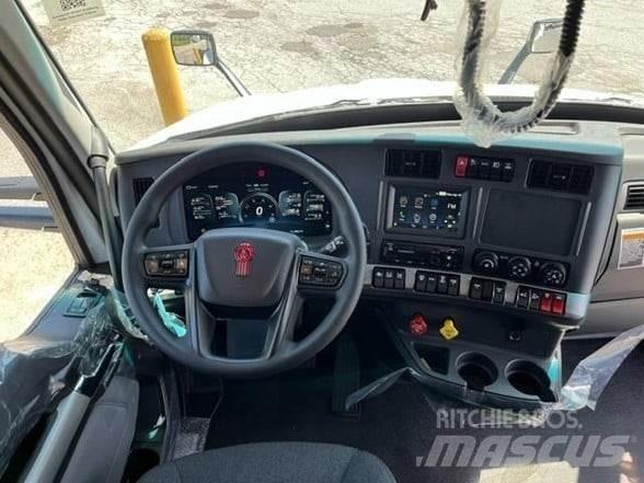 Kenworth T680 Trekkers