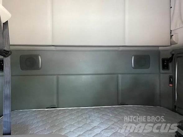 Kenworth T680 Trekkers