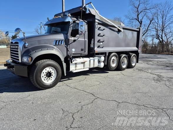 Mack GRANITE 64FR Kipper
