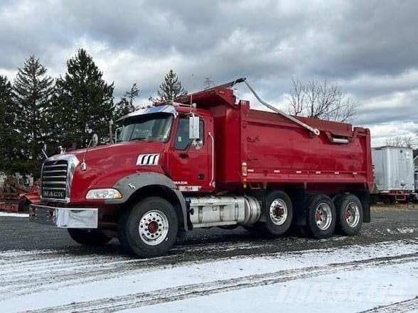 Mack GRANITE GU813 Kipper