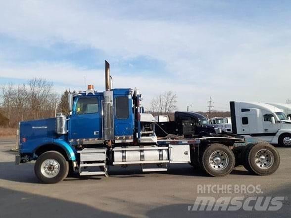 Western Star 4900 Trekkers