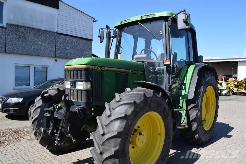 John Deere 6200 Tractoren