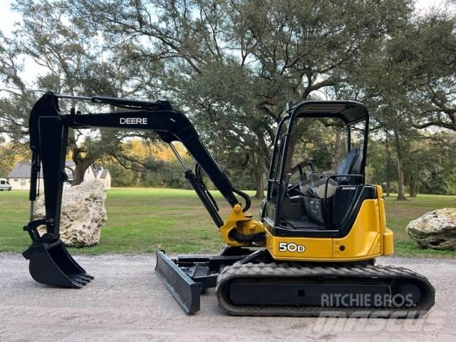 John Deere 50 D Minigraafmachines < 7t