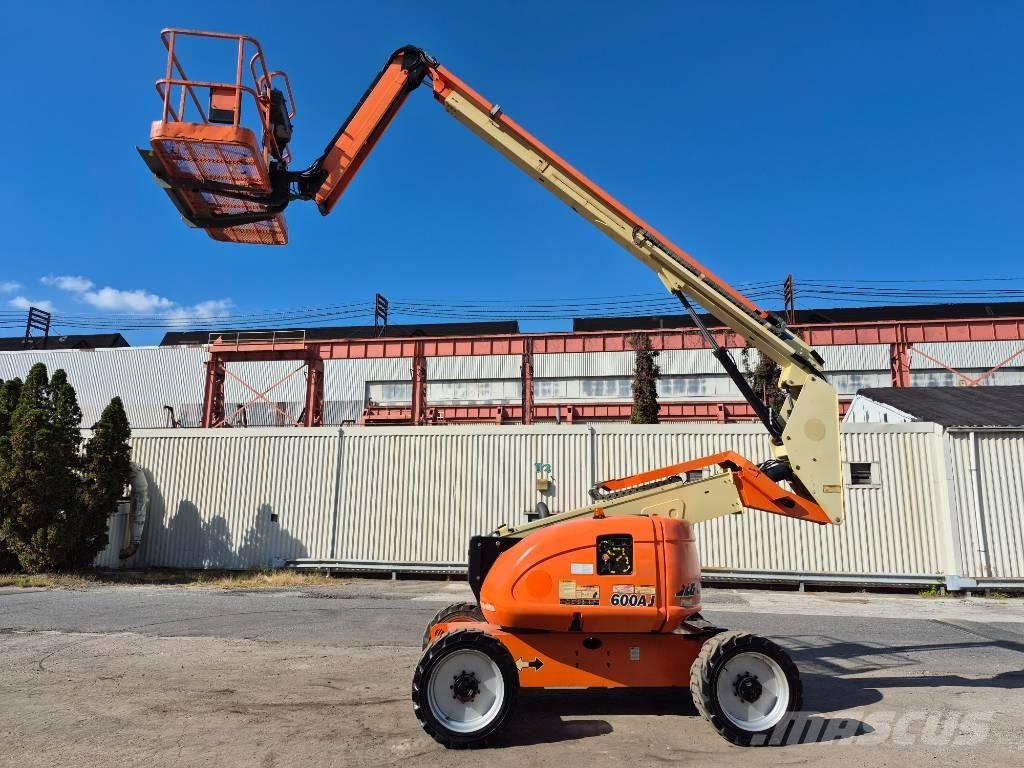 JLG 600 AJ Knikarmhoogwerkers