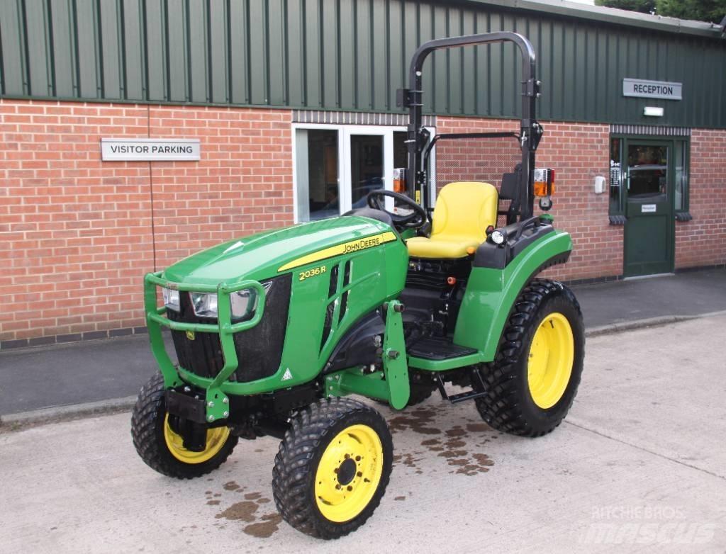 John Deere 2036 R Tractoren