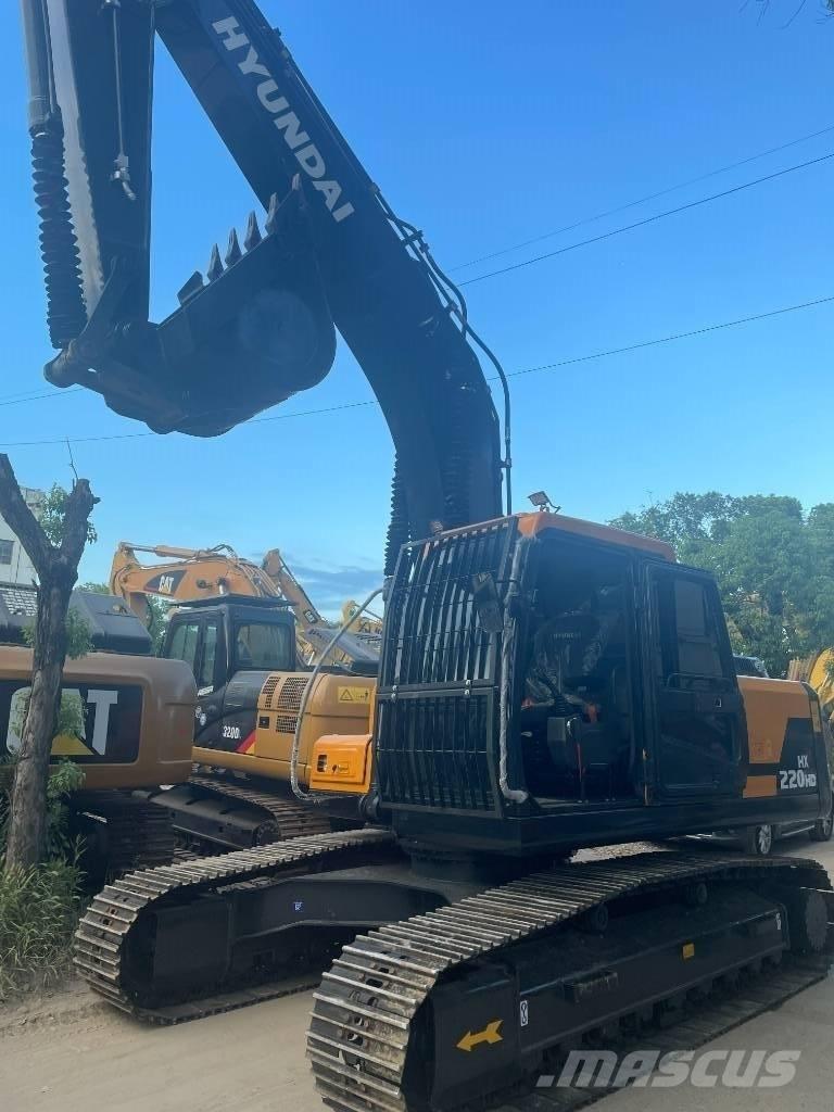 Hyundai 220HX Rupsgraafmachines