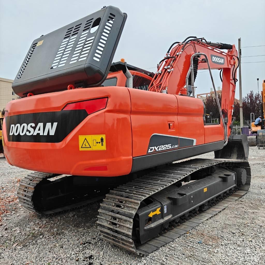 Doosan DX225LC-9C Rupsgraafmachines
