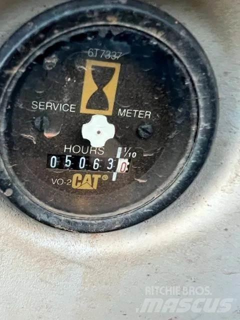 CAT 330 L Rupsgraafmachines