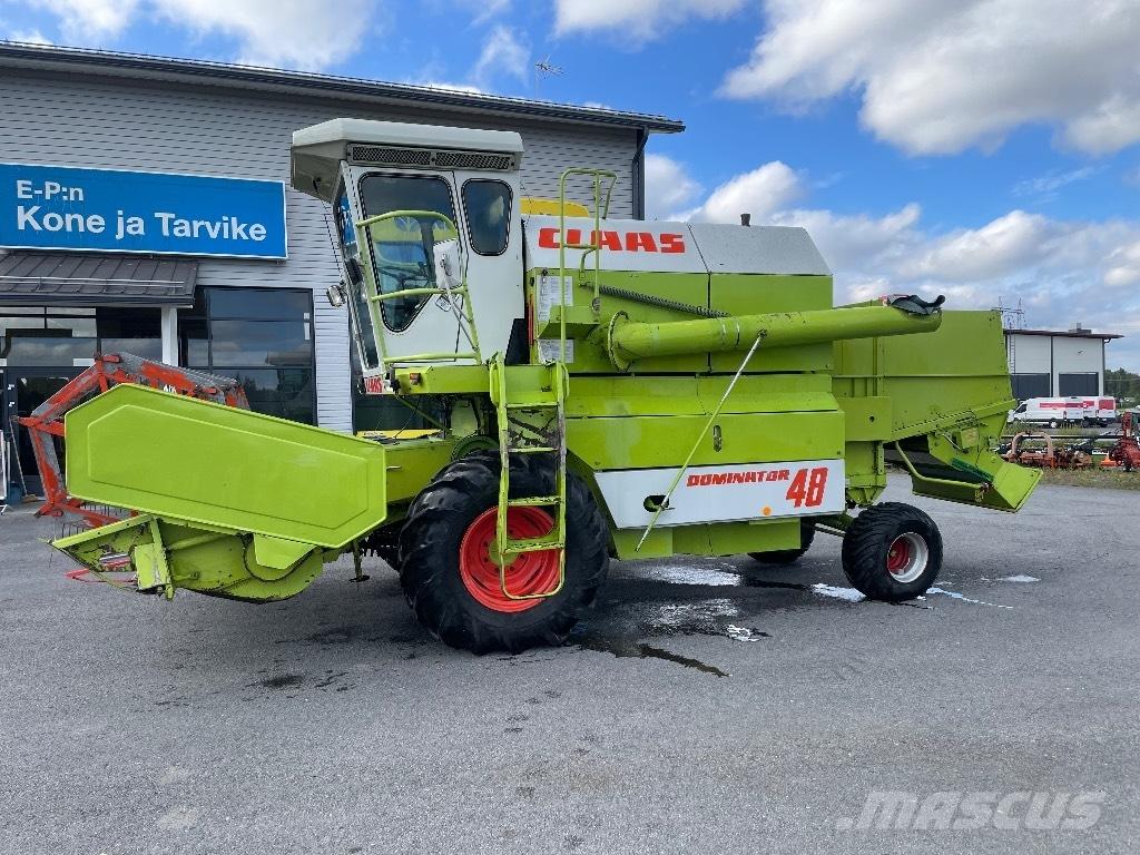 CLAAS Dominator 48 Maaidorsmachines