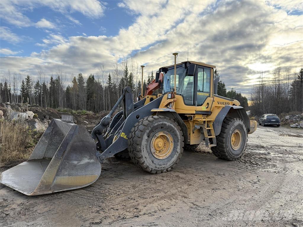 Volvo L120F Wielladers
