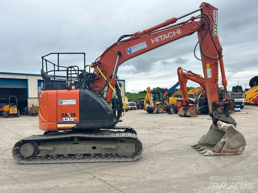 Hitachi ZX135 US-6 Rupsgraafmachines