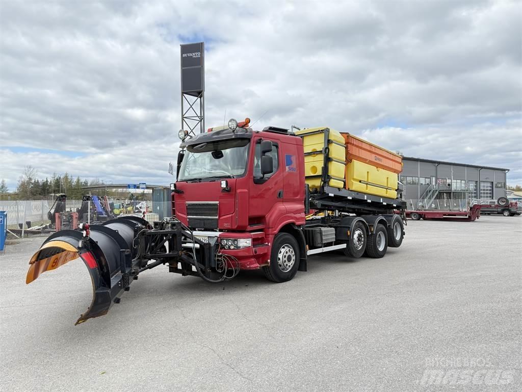 Sisu R500 8X2 Containertrucks met kabelsysteem