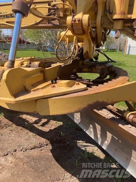 CAT 140 G Graders