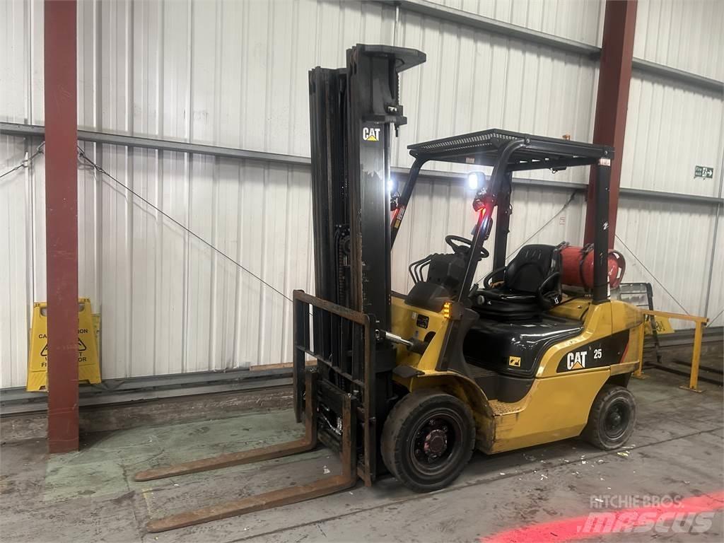 CAT GP25NT LPG heftrucks