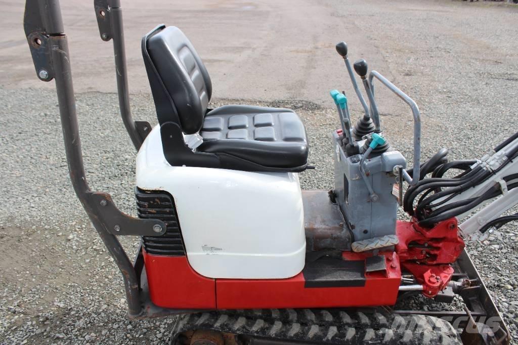 Takeuchi TB 108 R Minigraafmachines < 7t