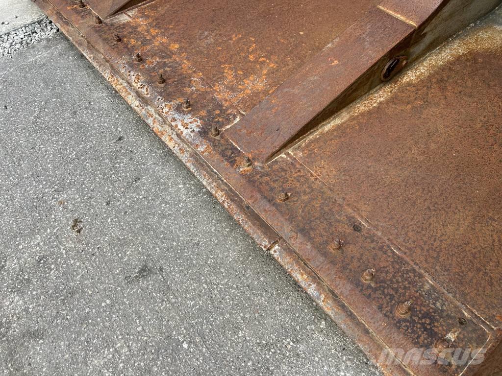 Volvo Toe Tip Bucket Wielladers