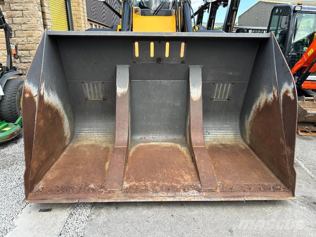 Volvo Toe Tip Bucket Wielladers