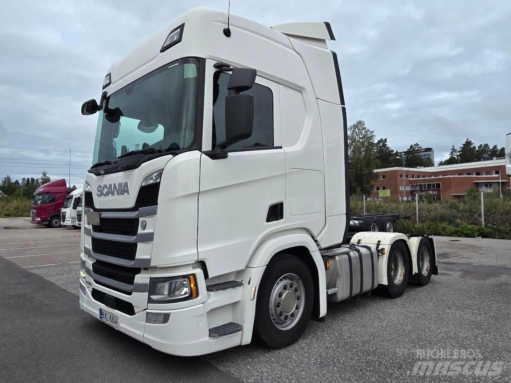 Scania R 500 6x2 Trekkers