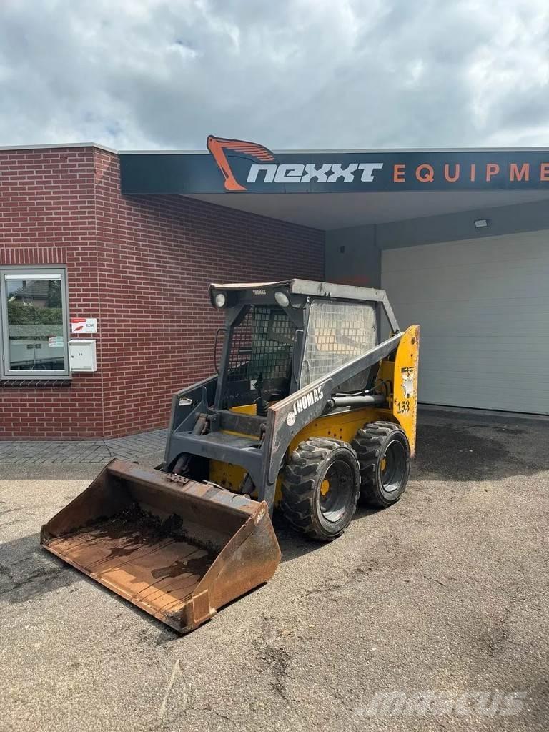 Thomas T153 Schrankladers