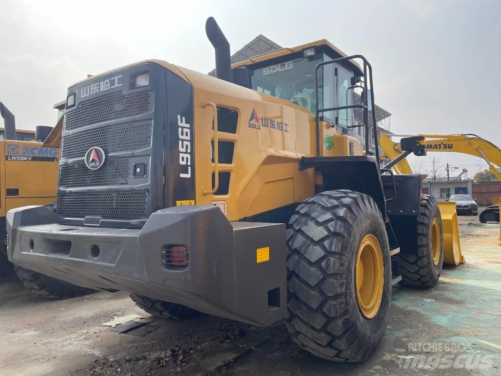 SDLG LG956F Wielladers