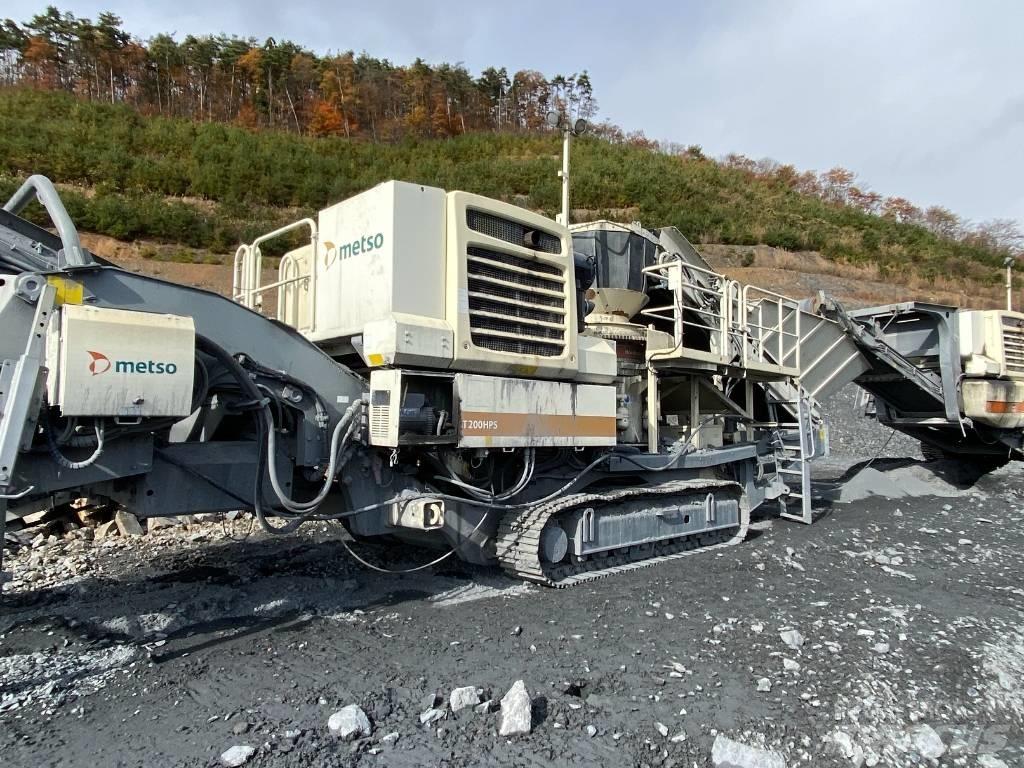 Metso LT 200 HP S Mobile crushers