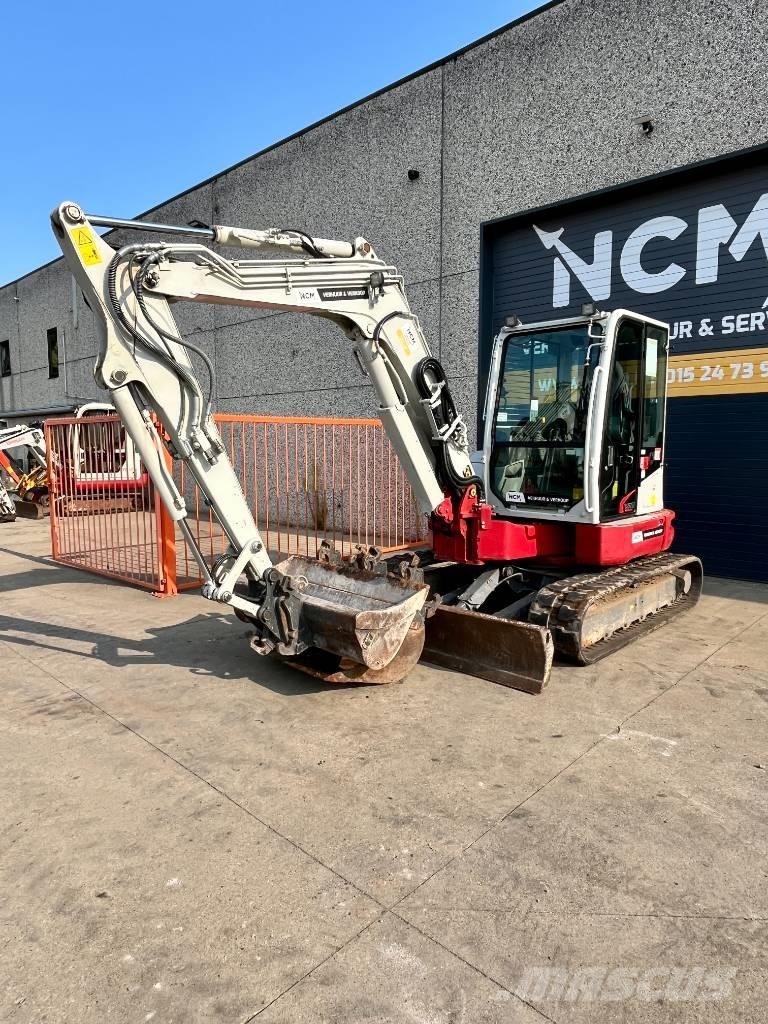 Takeuchi TB 257 FR Minigraafmachines < 7t