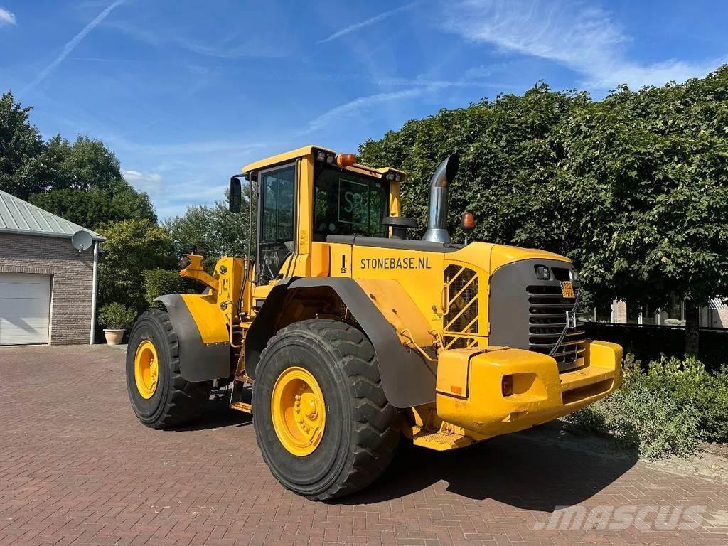 Volvo L120 F Wielladers