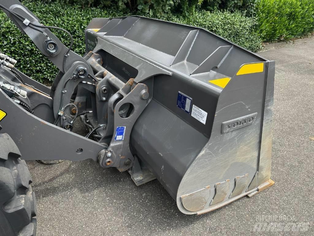 Volvo L 60 H Wielladers