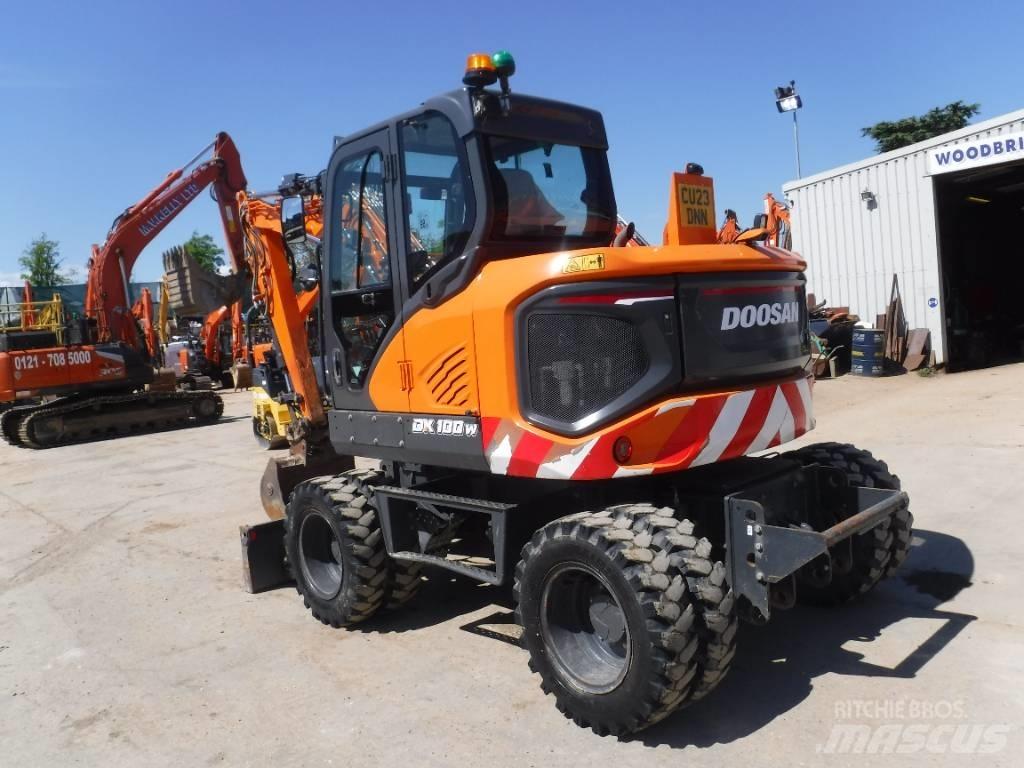 Doosan DX 100W-7 Wielgraafmachines