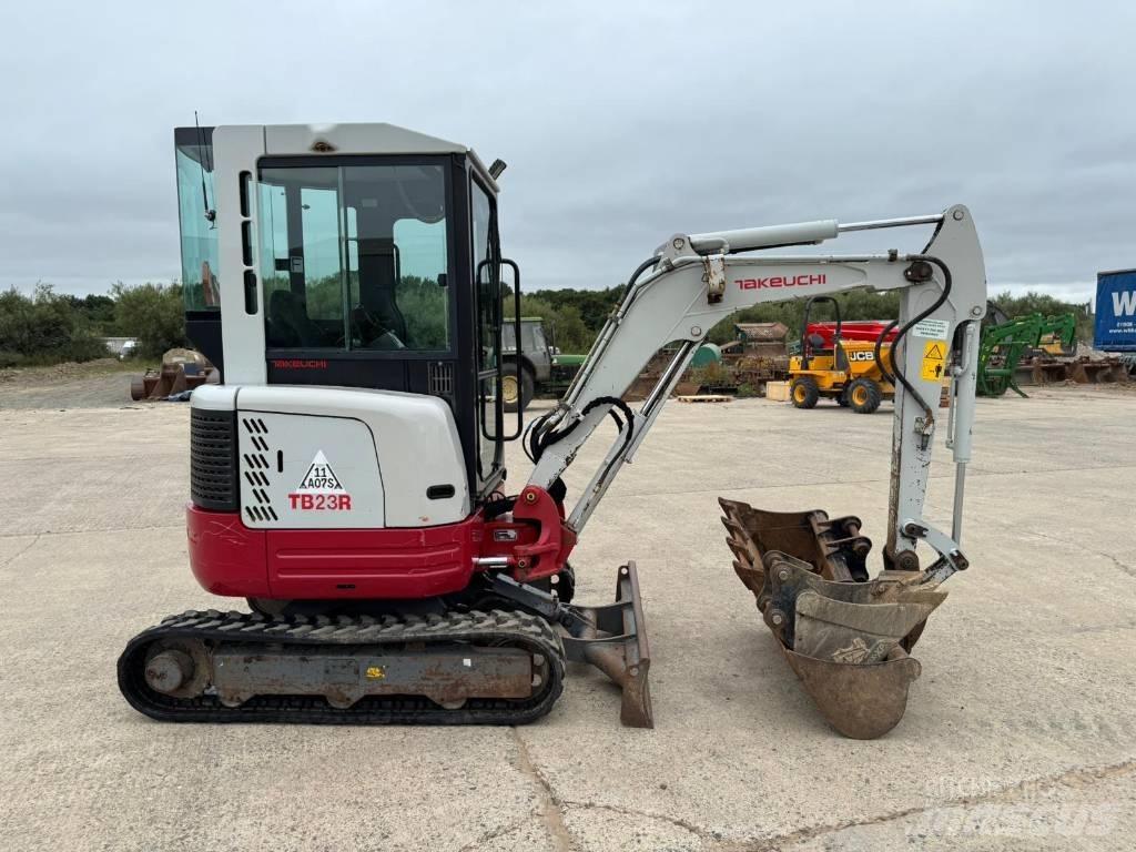 Takeuchi TB 23 R Minigraafmachines < 7t