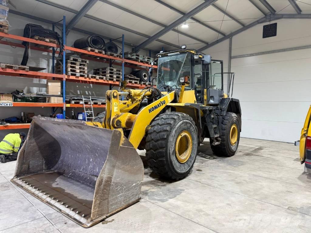 Komatsu WA 380-6 Wielladers